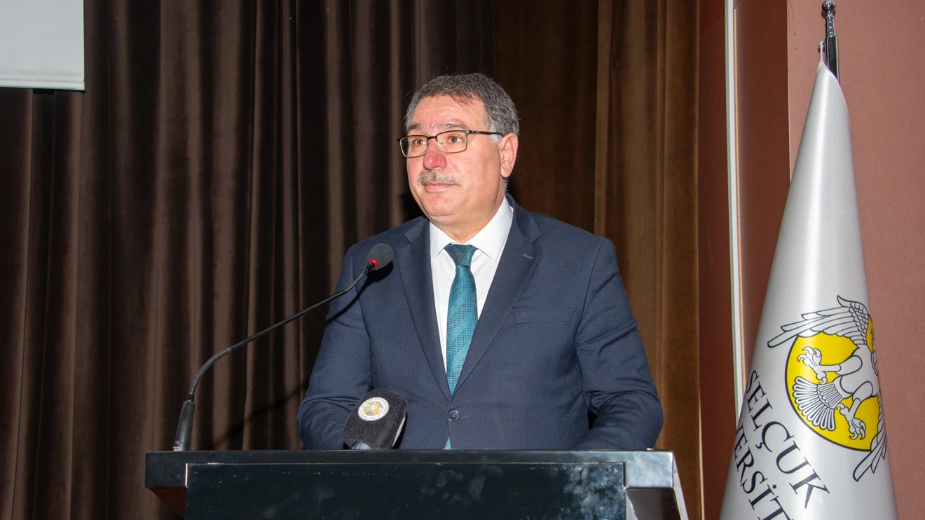 Selçuk Üniversitesinde Kuantum Evreni Kongresi düzenlendi